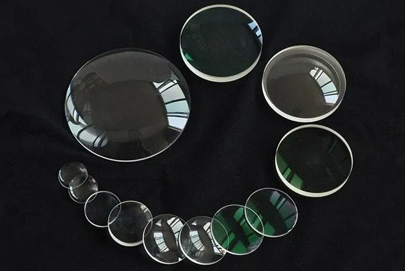 Customized BK7, k9, quartz, fused silica planoconvex lenses are coated with various films as required